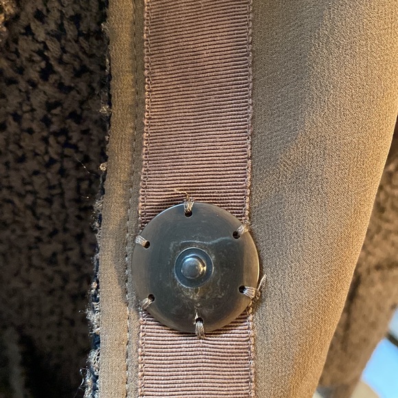 Escada boucleè jacket. Oversized snap closure. - Picture 12 of 12